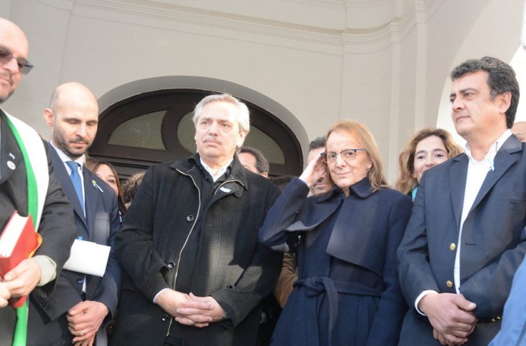 El presidente Fernández y la gobernadora Alicia Kirchner anuncian la ampliación del Hospital Regional
