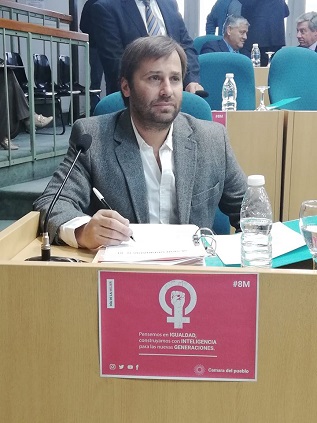 La imagen tiene un atributo ALT vacío; su nombre de archivo es roquel.jpg