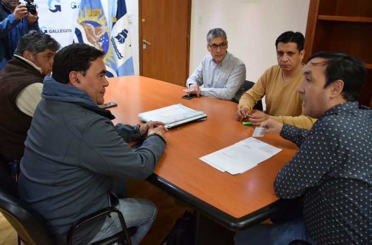 El intendente Grasso cerró las paritarias y decretó un 14.5 % de aumento en dos cuotas. El Soem va al paro