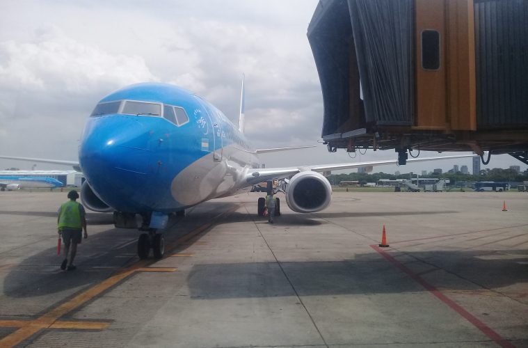Planifican para noviembre un vuelo por semana para Gallegos y El Calafate, para residentes que deban retornar a la provincia