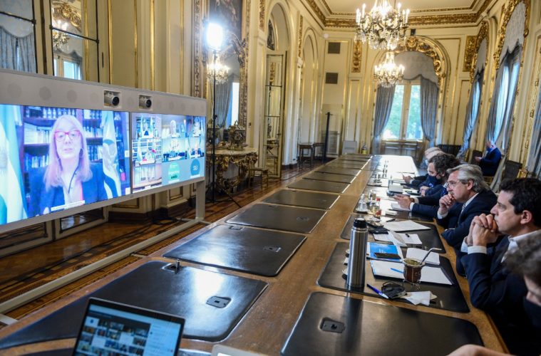Alicia le pidió al Presidente que garantice conectividad para las aulas virtuales