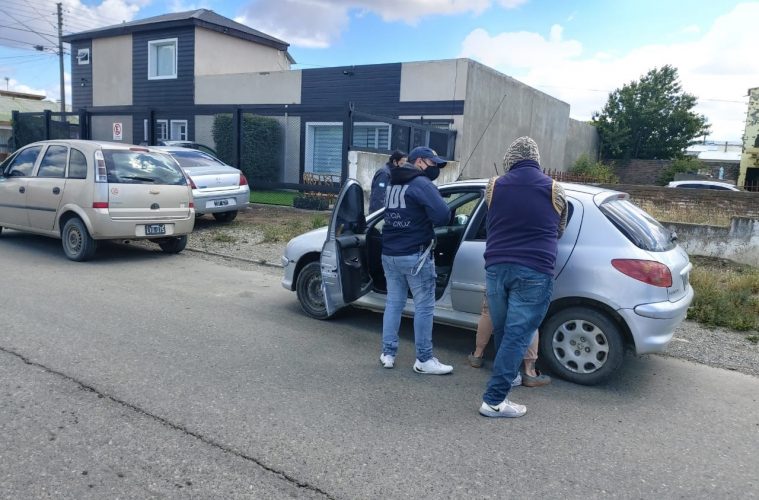 Por estafas con carnet de conducir truchos en el municipio de Gallegos, detuvieron a un joven
