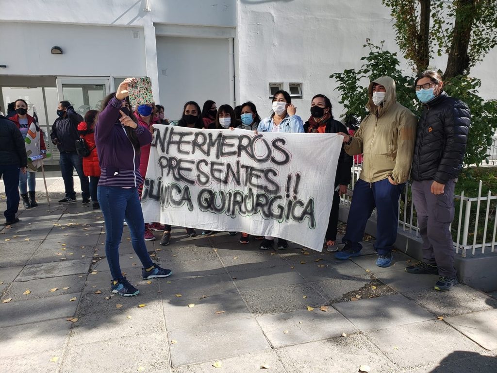 La imagen tiene un atributo ALT vacío; su nombre de archivo es Enfermeros-protesta-1-m-1024x768.jpg