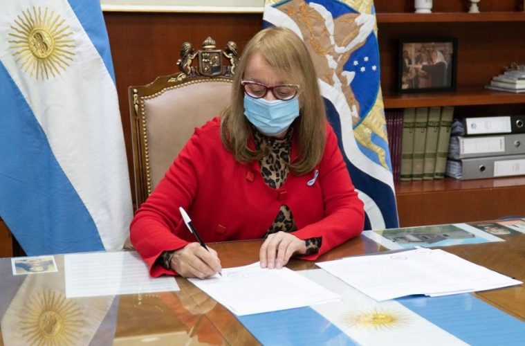 Paritaria salud: la gobernadora homologó las actas y dieron a conocer cómo impactarán los nuevos montos acordados